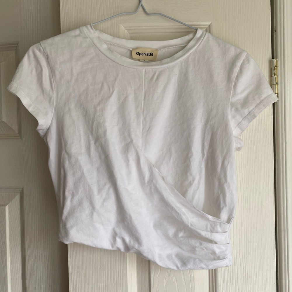 Women's White Organic cotton crop twist Top NWOT